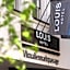 Louis Hotel