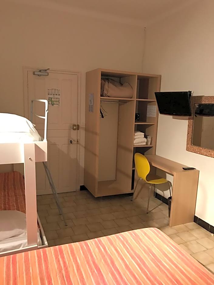 Hôtel Colombo- Porto Corse