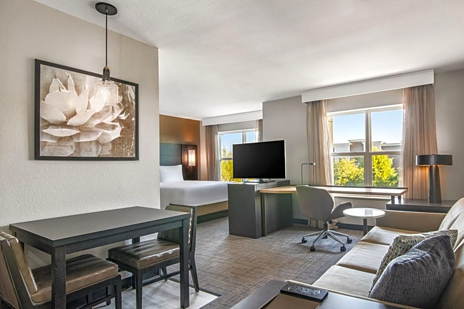 Residence Inn by Marriott Phoenix Glendale Sports & Entertainment District