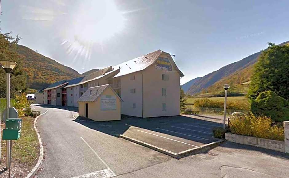 Résidence Les Trois Vallées - ARREAU