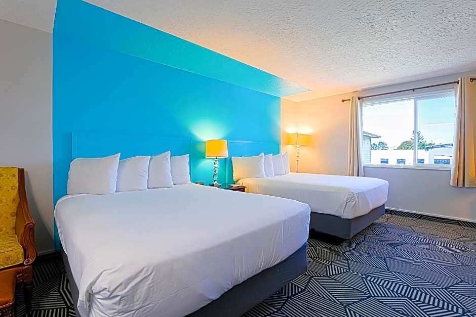 Coast River Inn by OYO Seaside