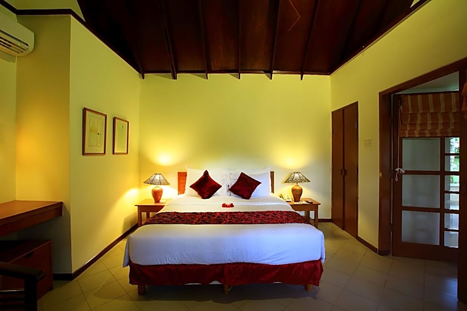Tanjung Lesung Beach Hotel