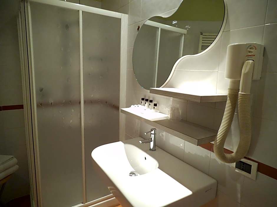 Hotel Ariston & Apartments