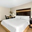 Holiday Inn Express Portland SE - Clackamas Area By IHG