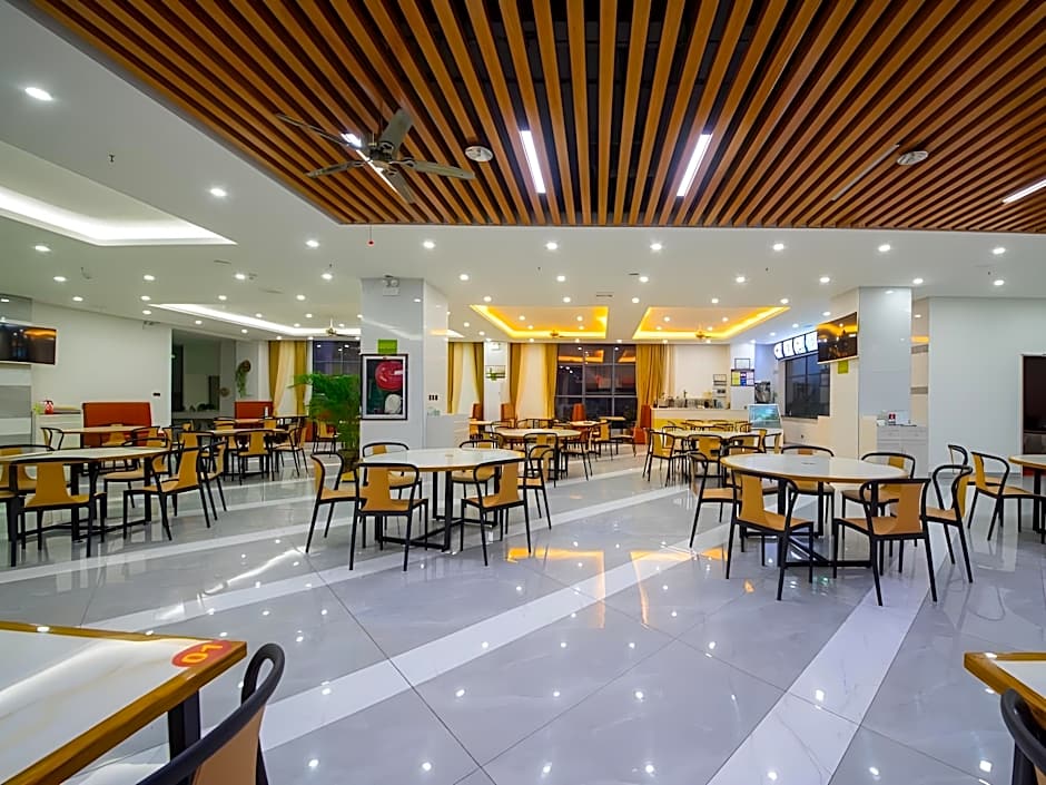 GreenTree Inn Qionghai Bo'ao Railway Station