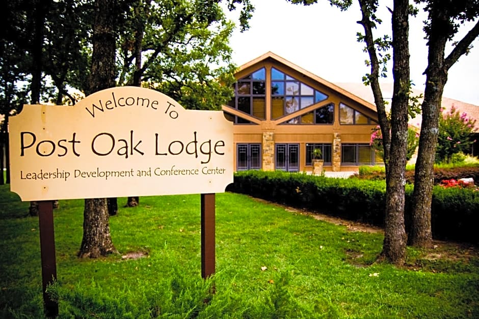 POSTOAK Lodge and Retreat