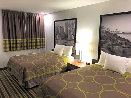 1 King Bed Non-Smoking