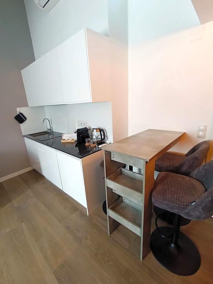 BOSSA CITY Design Apartments