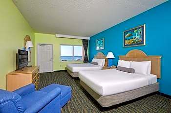 Beachfront Classic Room - Queen/Queen