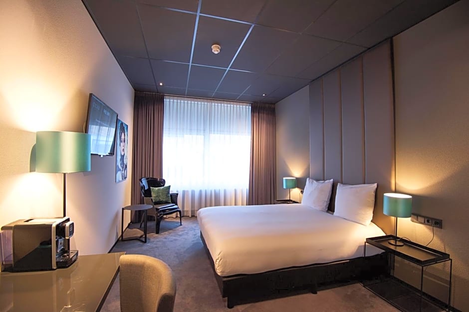 Photo 1 of 8 of Superior Double Room