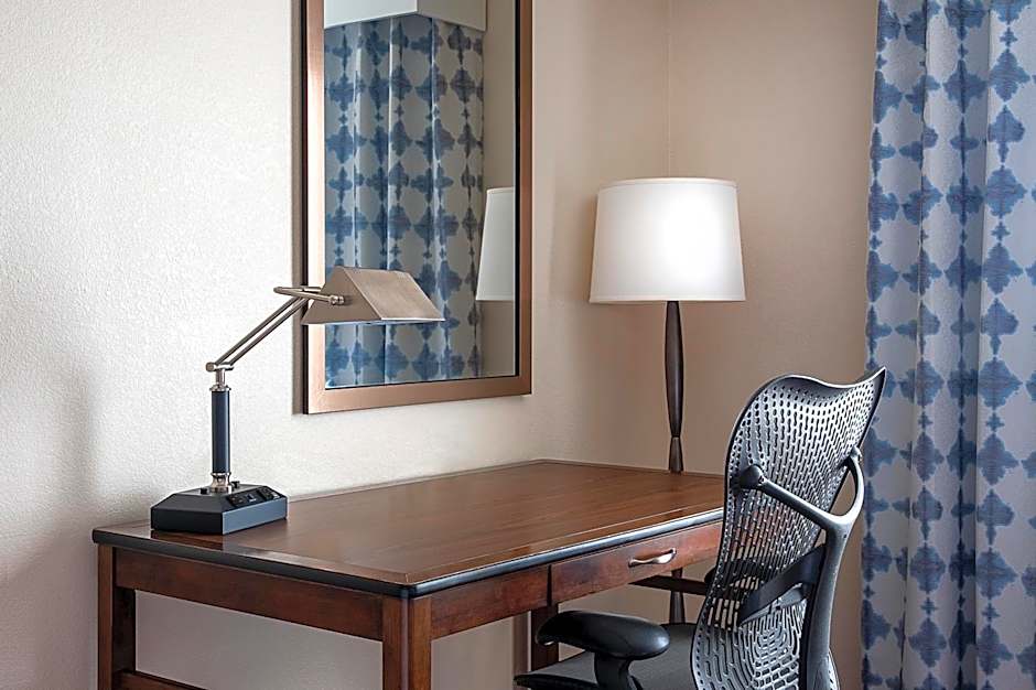 Hilton Garden Inn Cleveland Downtown