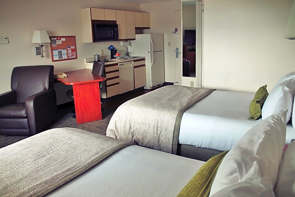 Candlewood Suites Syracuse-Airport, an IHG Hotel