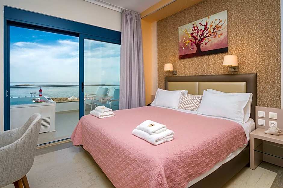 Pyrgos Beach Hotel Apartments