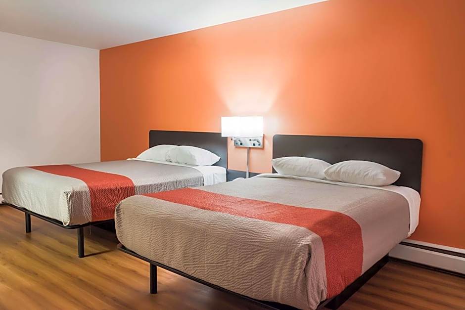 Motel 6-Fort St. John, BC