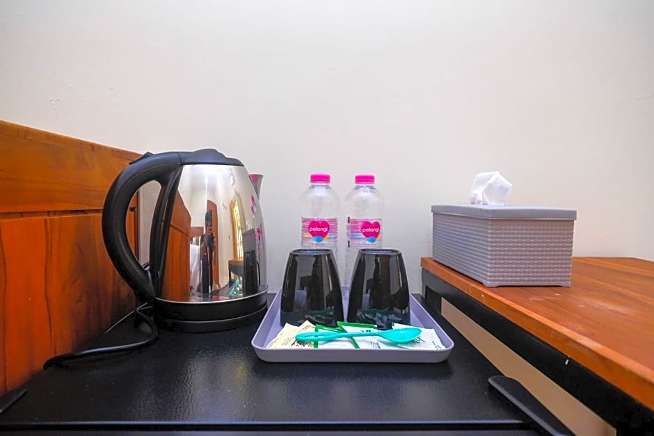 Urbanview Syariah Kadarman Home Laweyan by RedDoorz