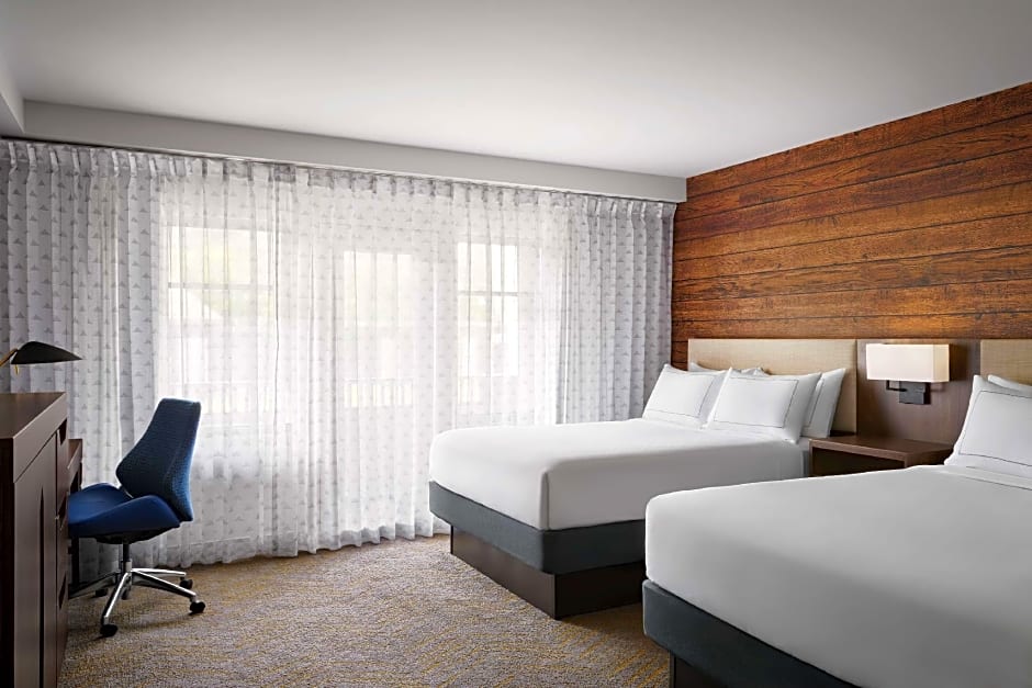 Photo 1 of 5 of Family 2 Bedroom 1 King Bed and 2 Double Beds Suite, Bathtub