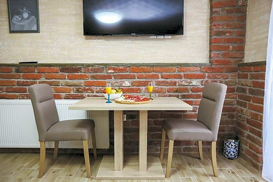Hotel ZRINSKI