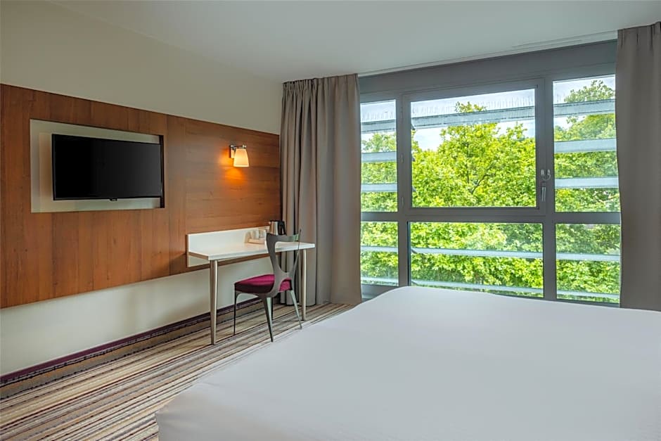 Spark by Hilton Lyon Ouest