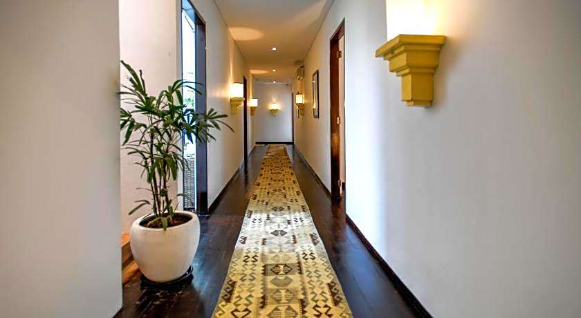 Melo Suites Hotel
