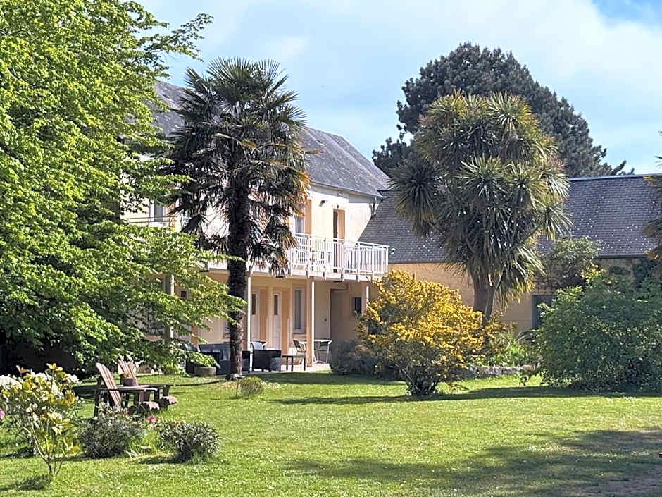 Logis Hôtel La Demeure du Perron