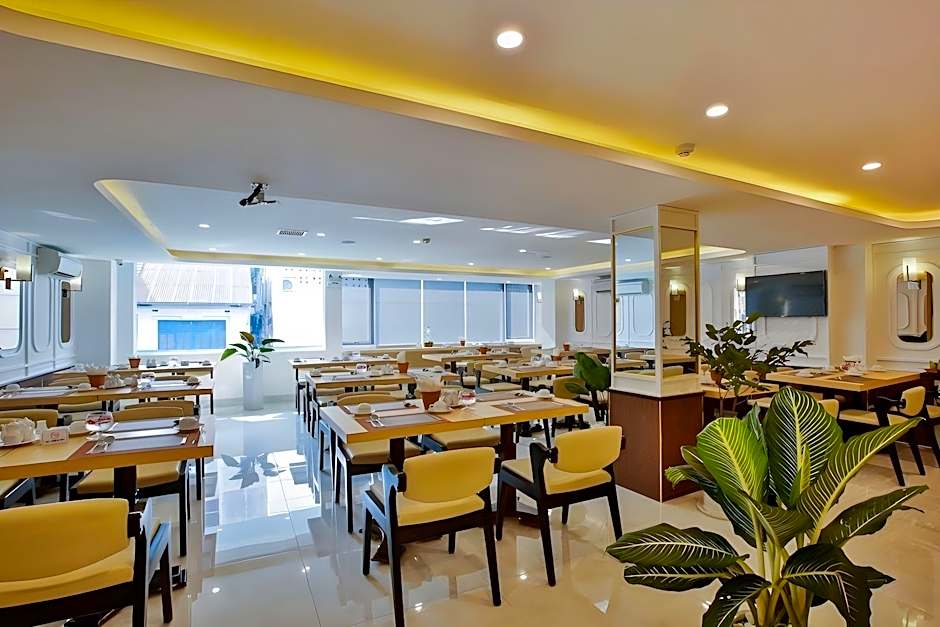 Aluna Ben Thanh Hotel