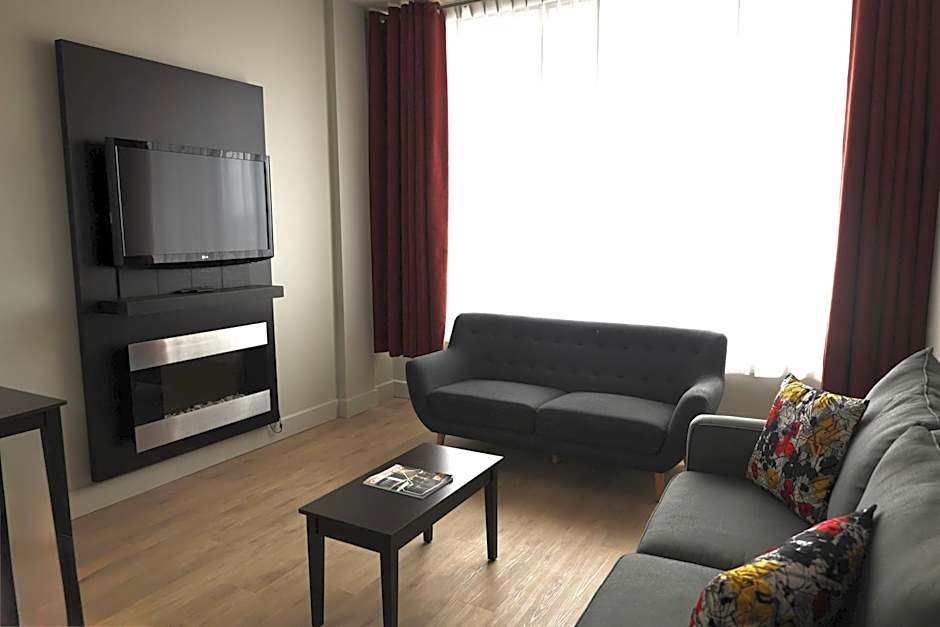 Travelodge Hotel & Convention Center by Wyndham Quebec City