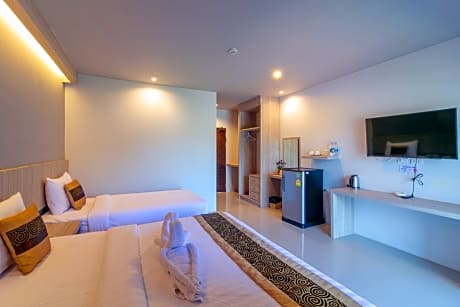 Superior Triple Room