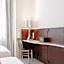 Ruby Ella Hotel Cologne By IHG