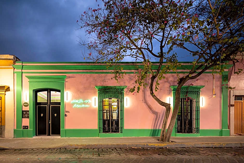 HOLT Hotel De Mi Independencia King Room