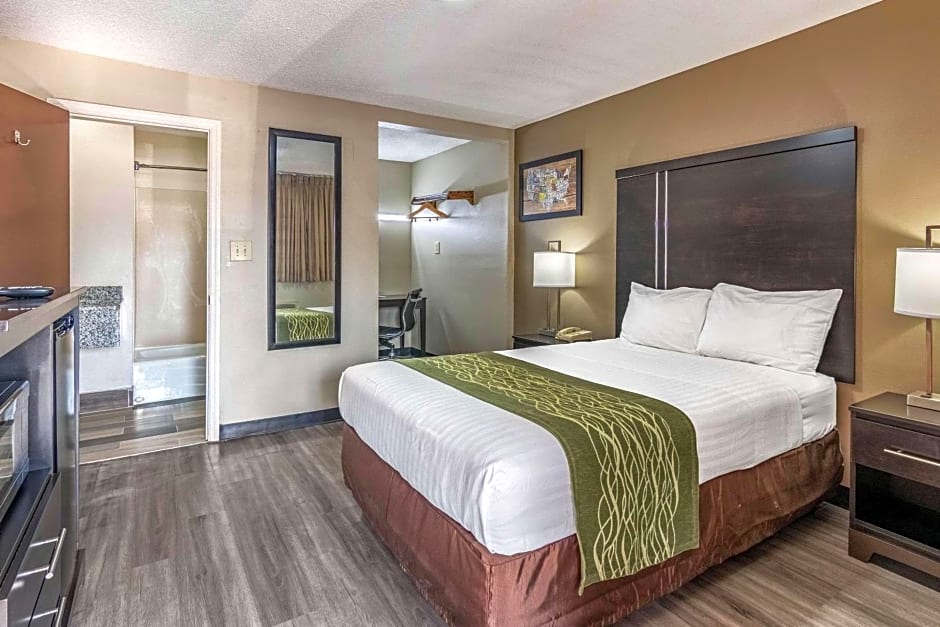 Econo Lodge Opelika