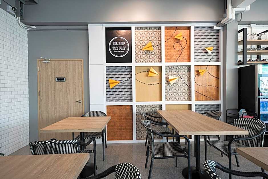 SLEEP TO FLY HOTEL & HOSTEL suvarnabhumi airport