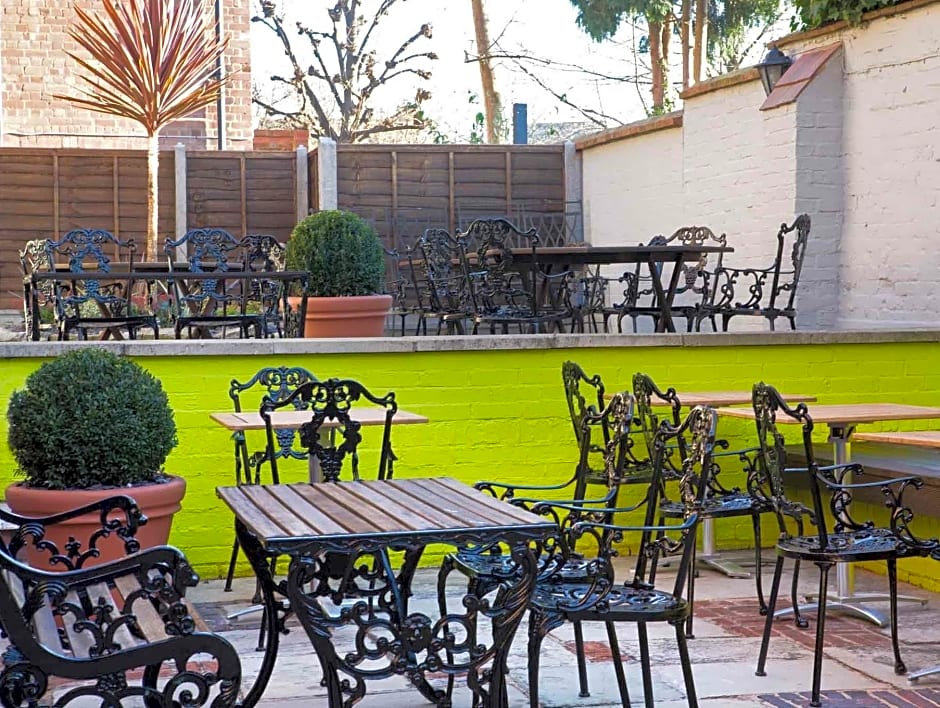 Mercure Stratford Upon Avon Shakespeare Hotel