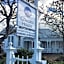Chelsea House Bed & Breakfast