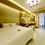 Dom Hotel