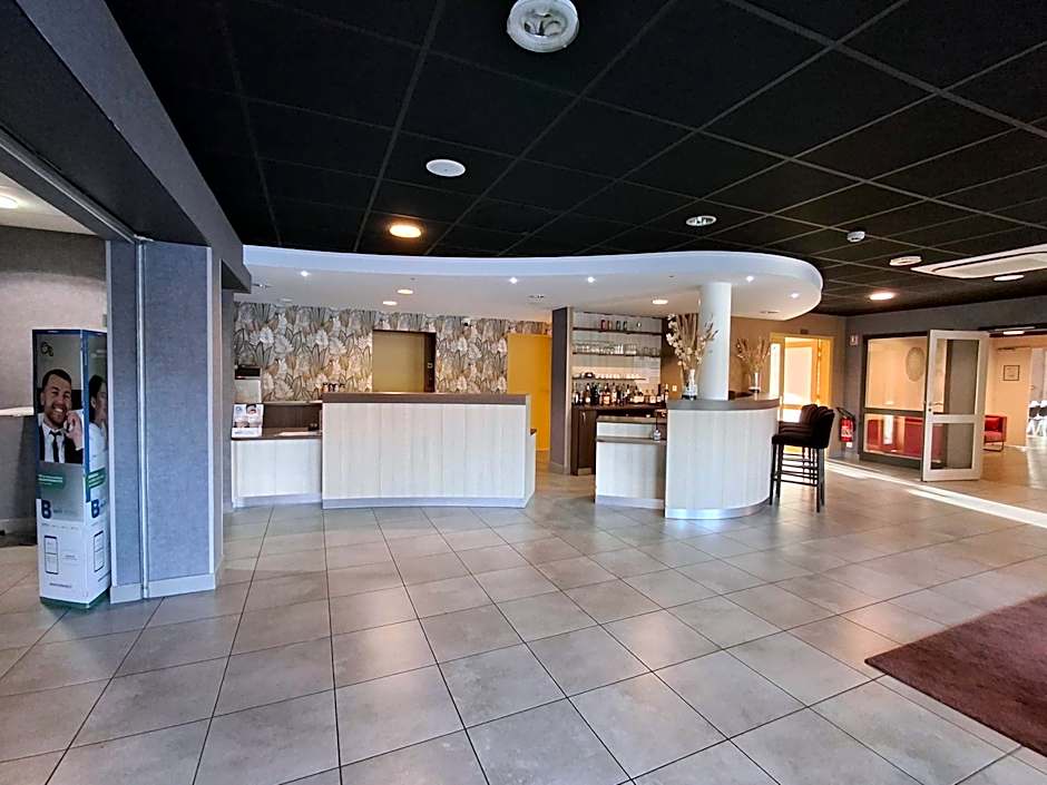 Brit Hotel Vannes - Theix Golfe du Morbihan