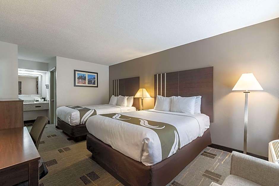 Quality Inn Cleveland North