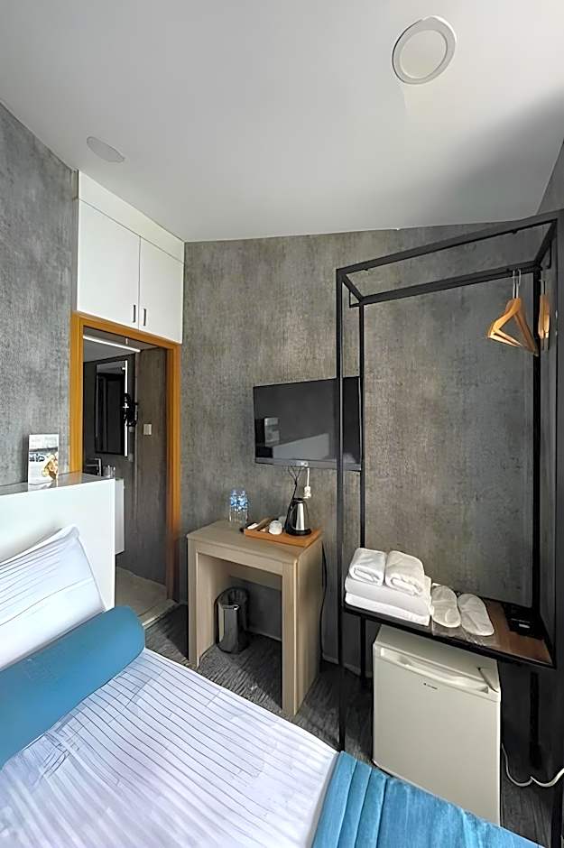 Weingart Seaside Hotel