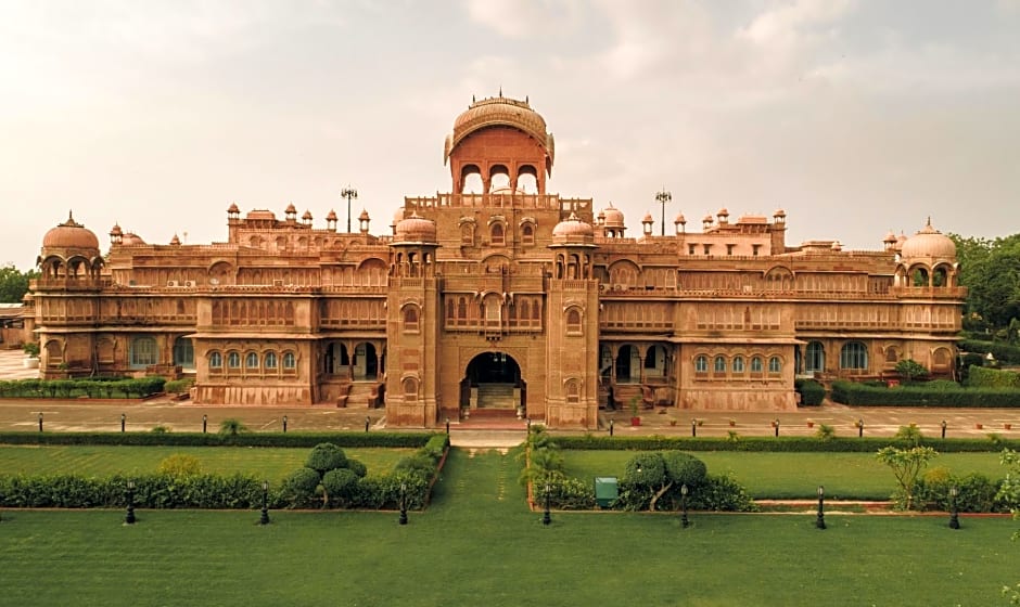 The Laxmi Niwas Palace