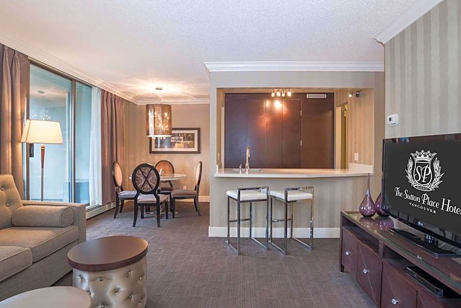 La Grande Residence at the Sutton Place Hotel