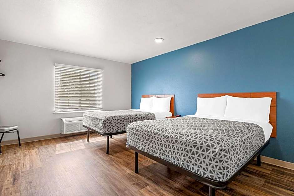 WoodSpring Suites Tulsa