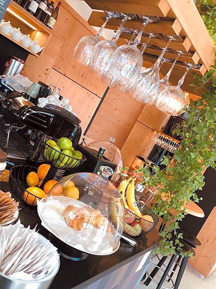 Na Vasi restavracija in prenočišča