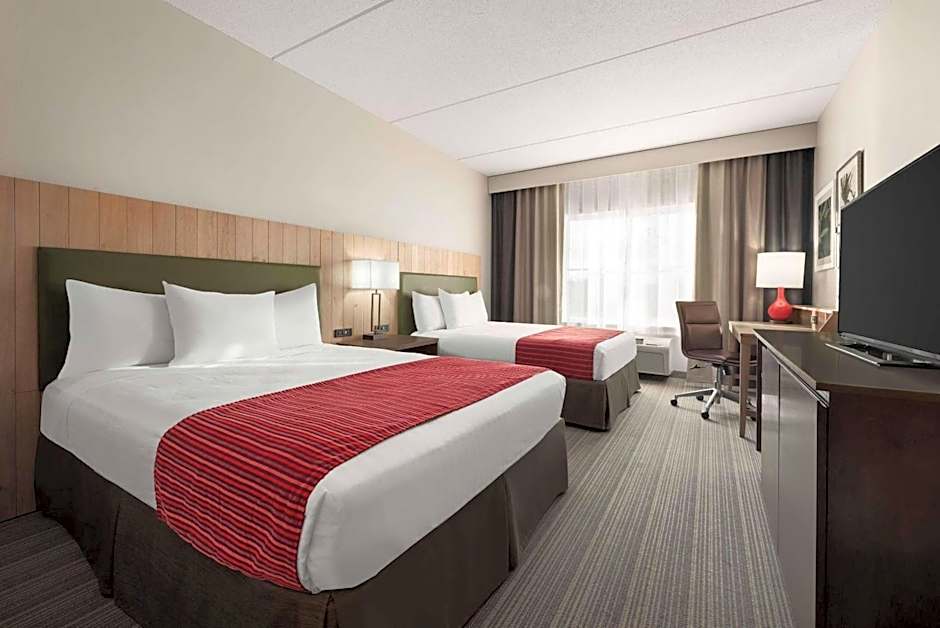 Country Inn & Suites by Radisson, Duluth North near Airport