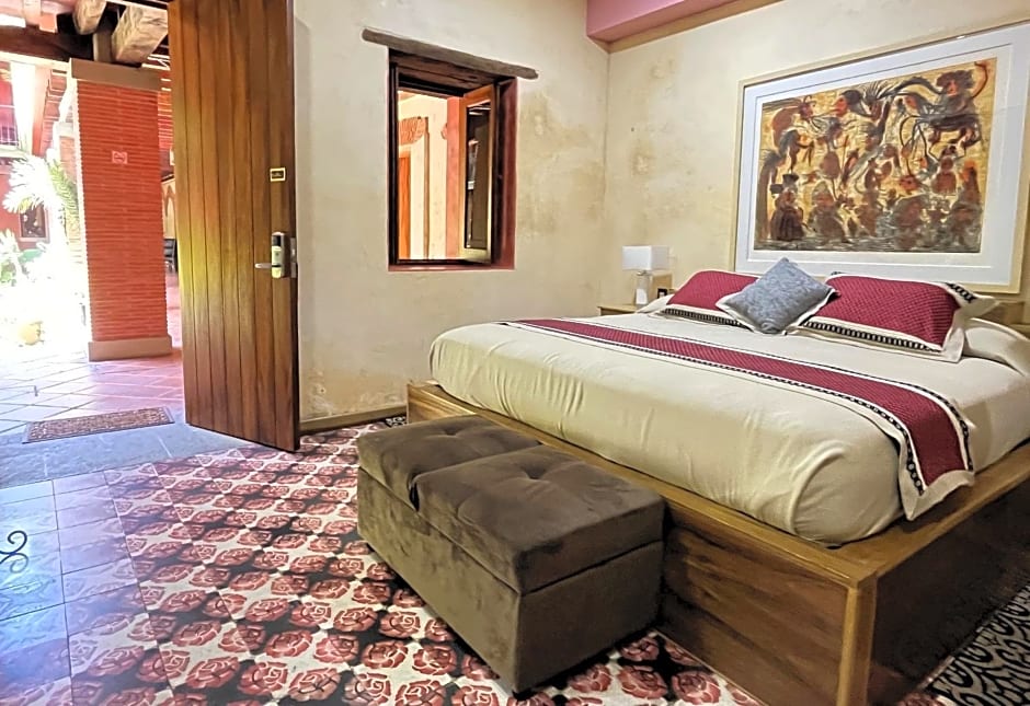 Hotel Siglo XVII Art Gallery