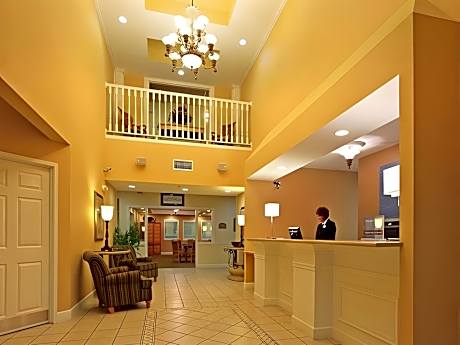Holiday Inn Express Hotel & Suites Magnolia Lake Columbia By IHG