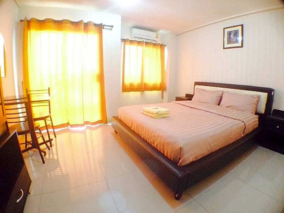 Banchang Apartment and Hotel