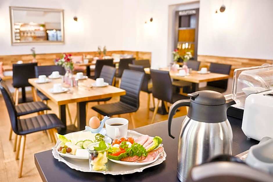 Old Town Hotel