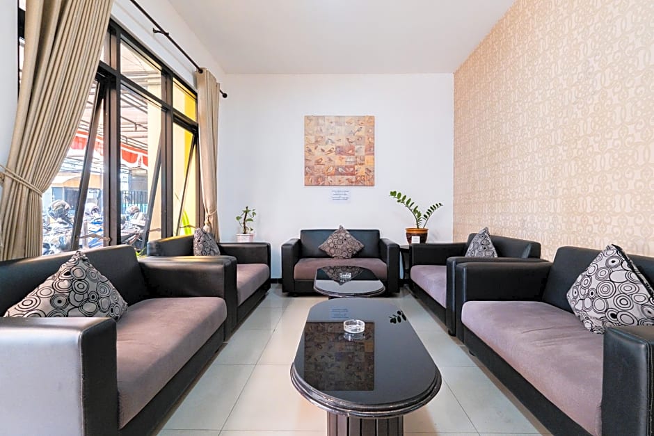 RedDoorz near Taman Krida Budaya Malang