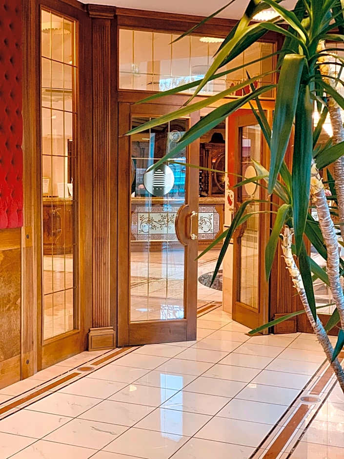 ALI HOTELS - Palace