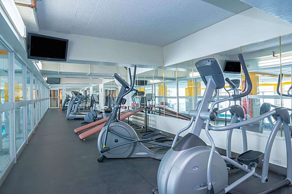 Sandman Hotel Montreal Longueuil