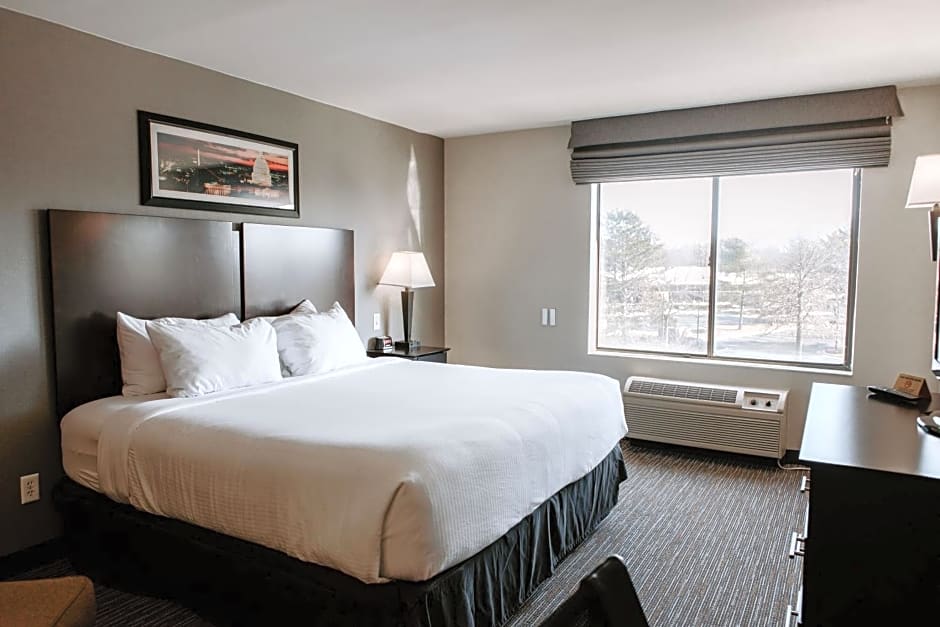 Wingate by Wyndham Chantilly / Dulles Airport